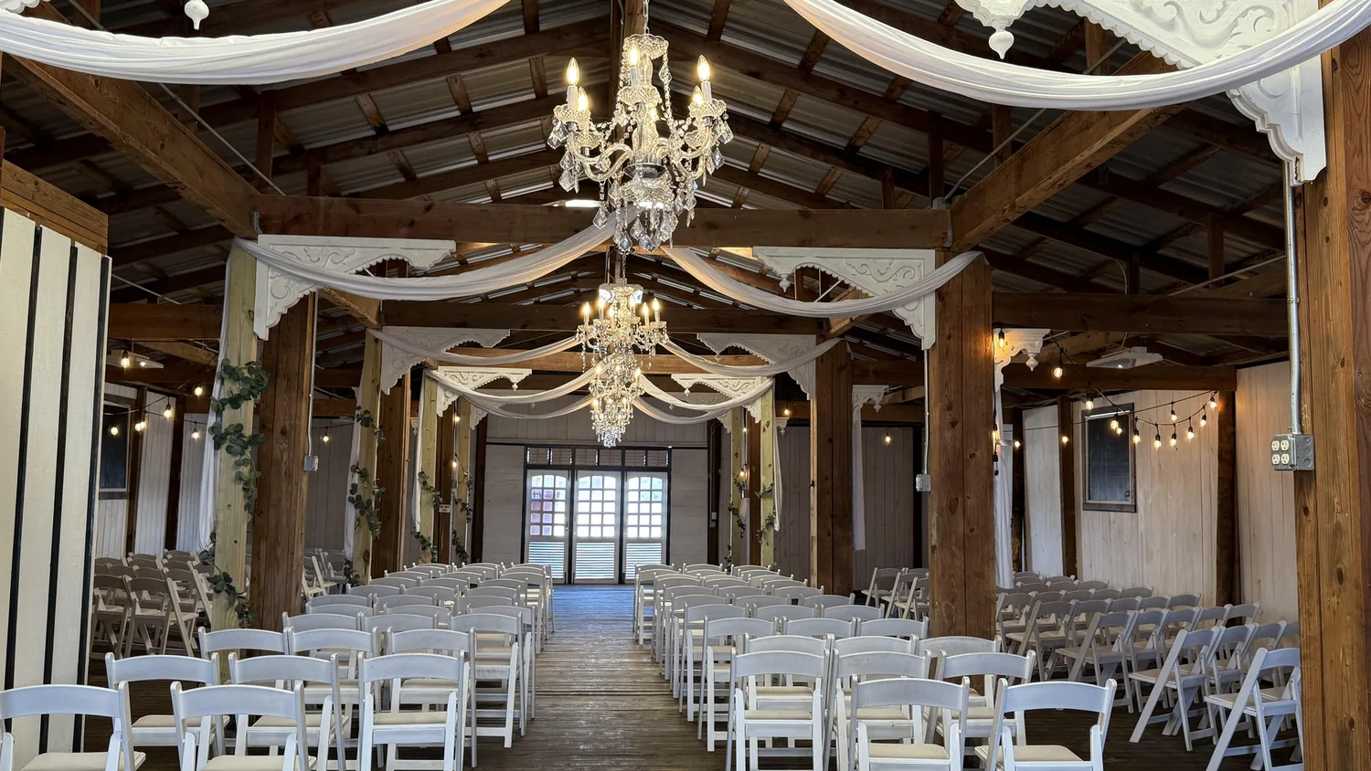 Twin Oaks wedding reception hall